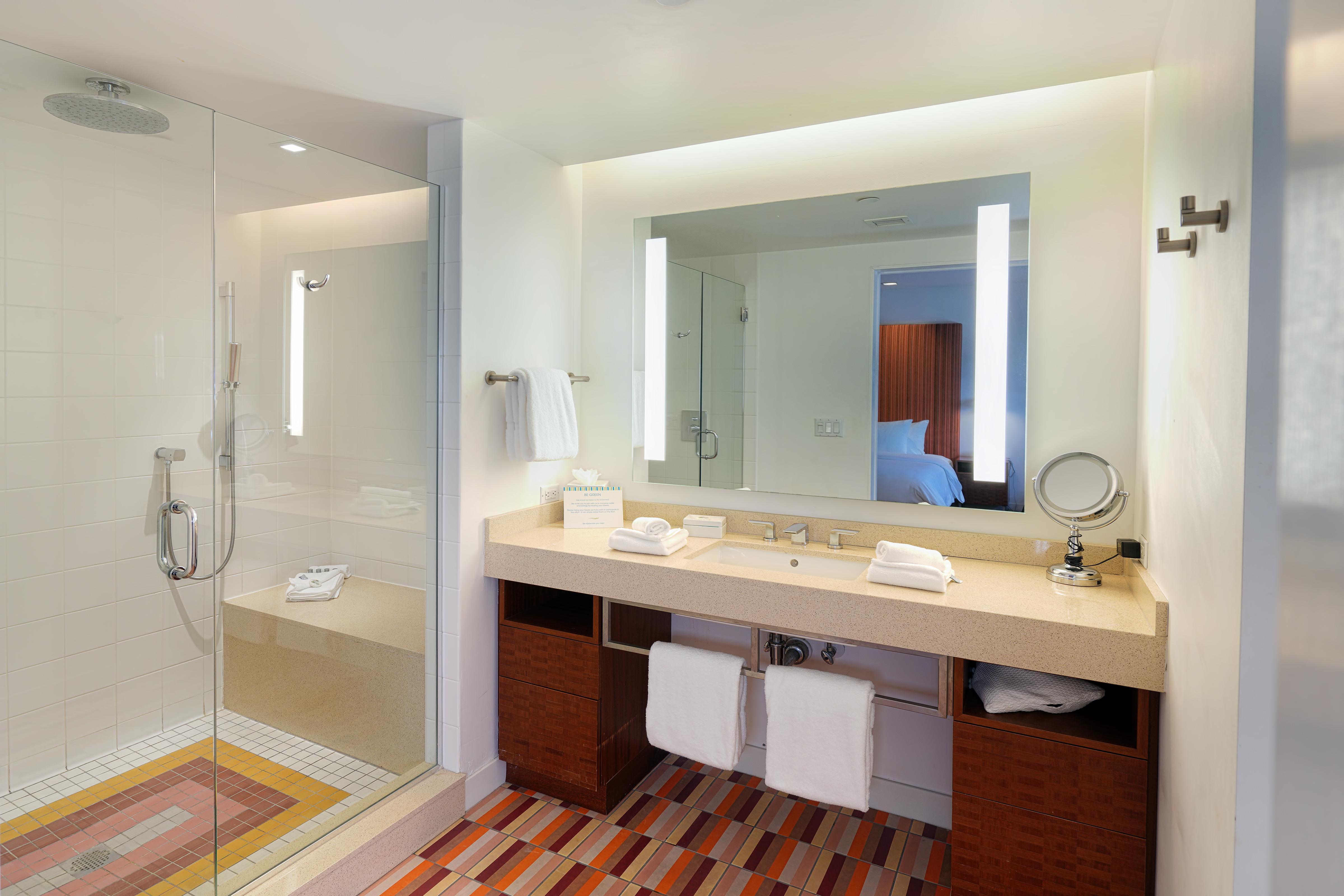 The Tony South Beach 4*